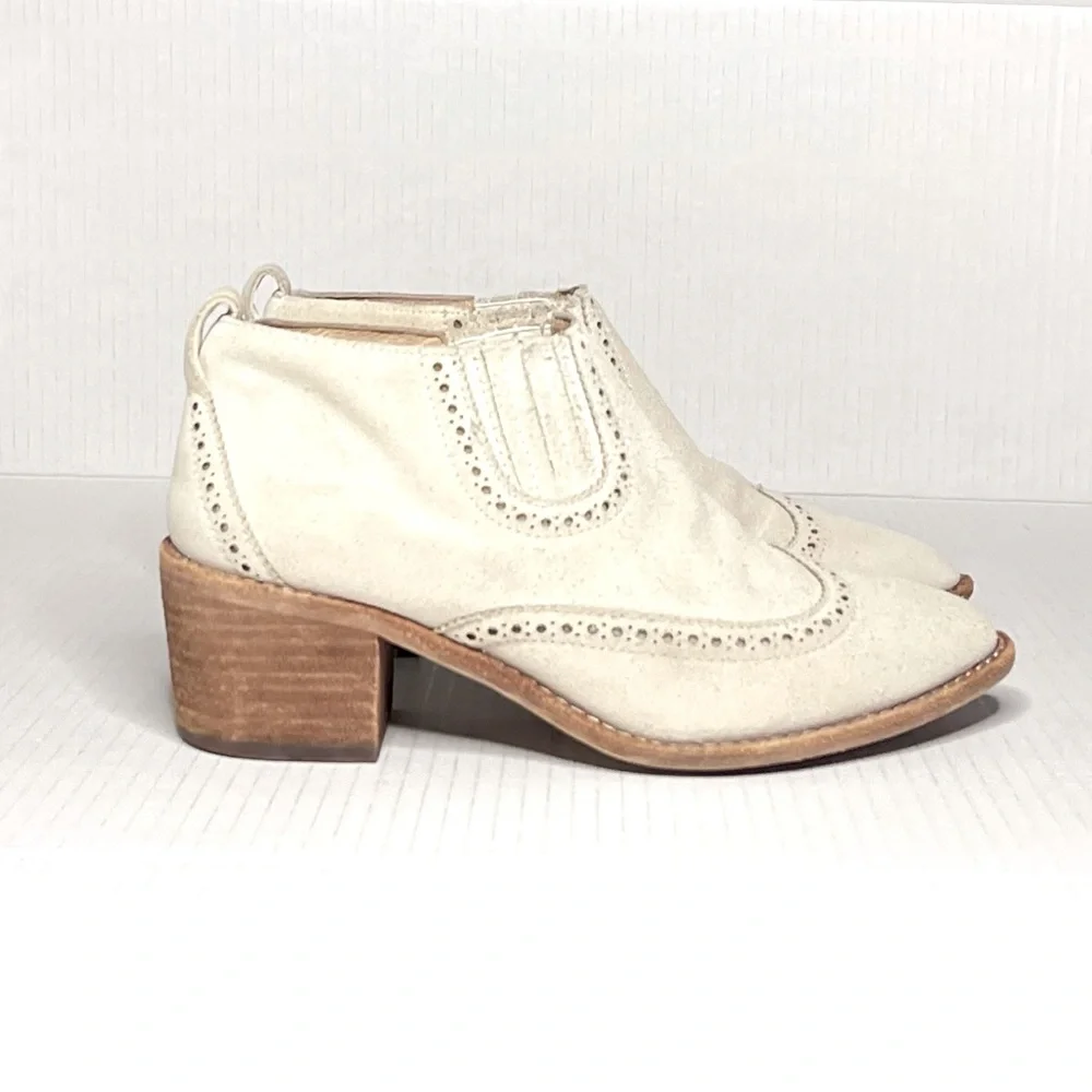 Madewell Grayson Brogue Chelsea Booties - Picture 8 of 15